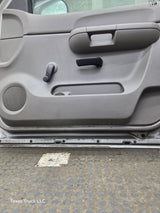 2007-2013 Chevrolet Silverado / GMC Sierra 1500 2500 3500 HD RH Front Passenger Side Door