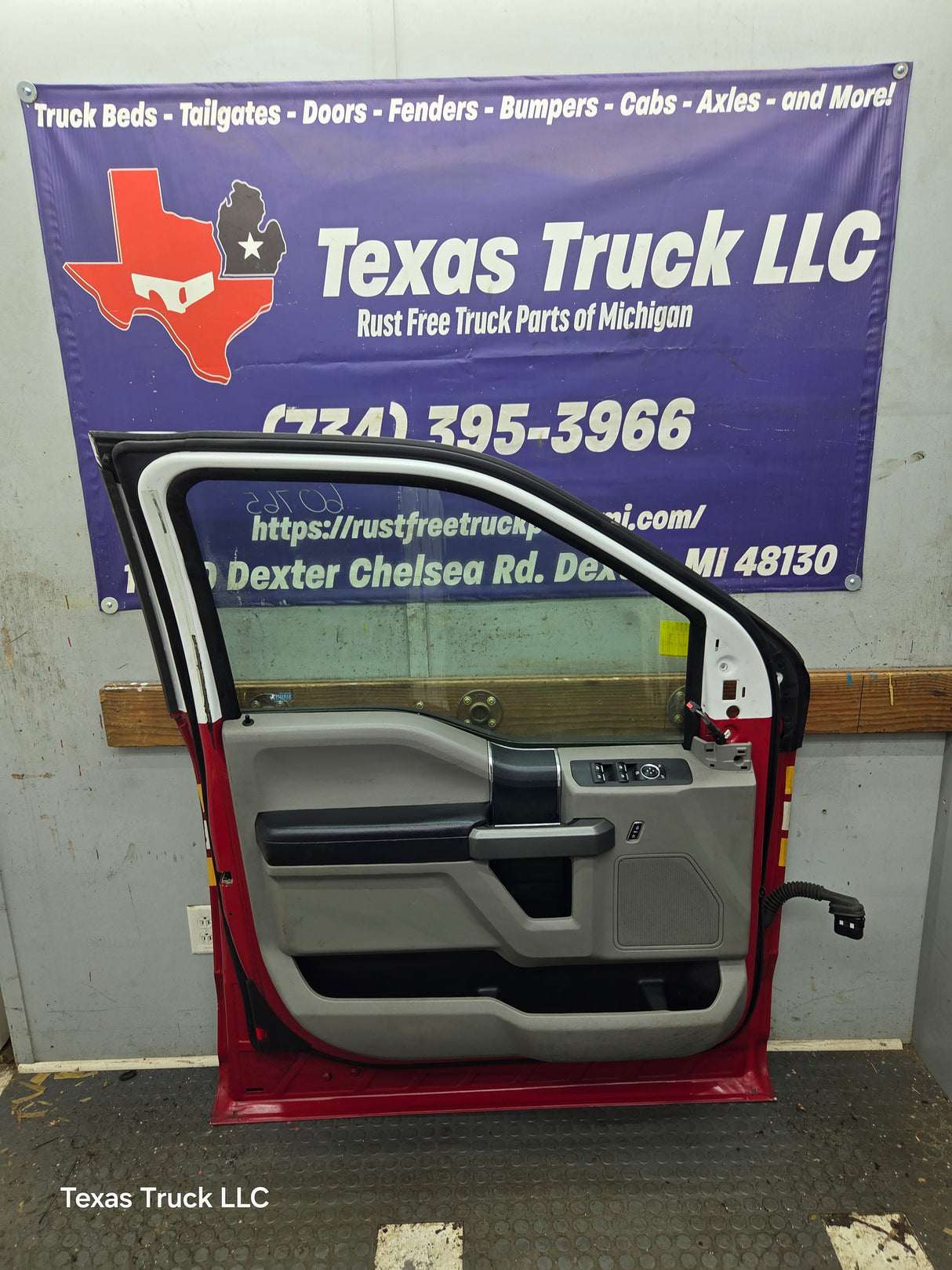2015-2022 Ford F150 / Super Duty Driver Front Door LH F250 F350 F450 F550
