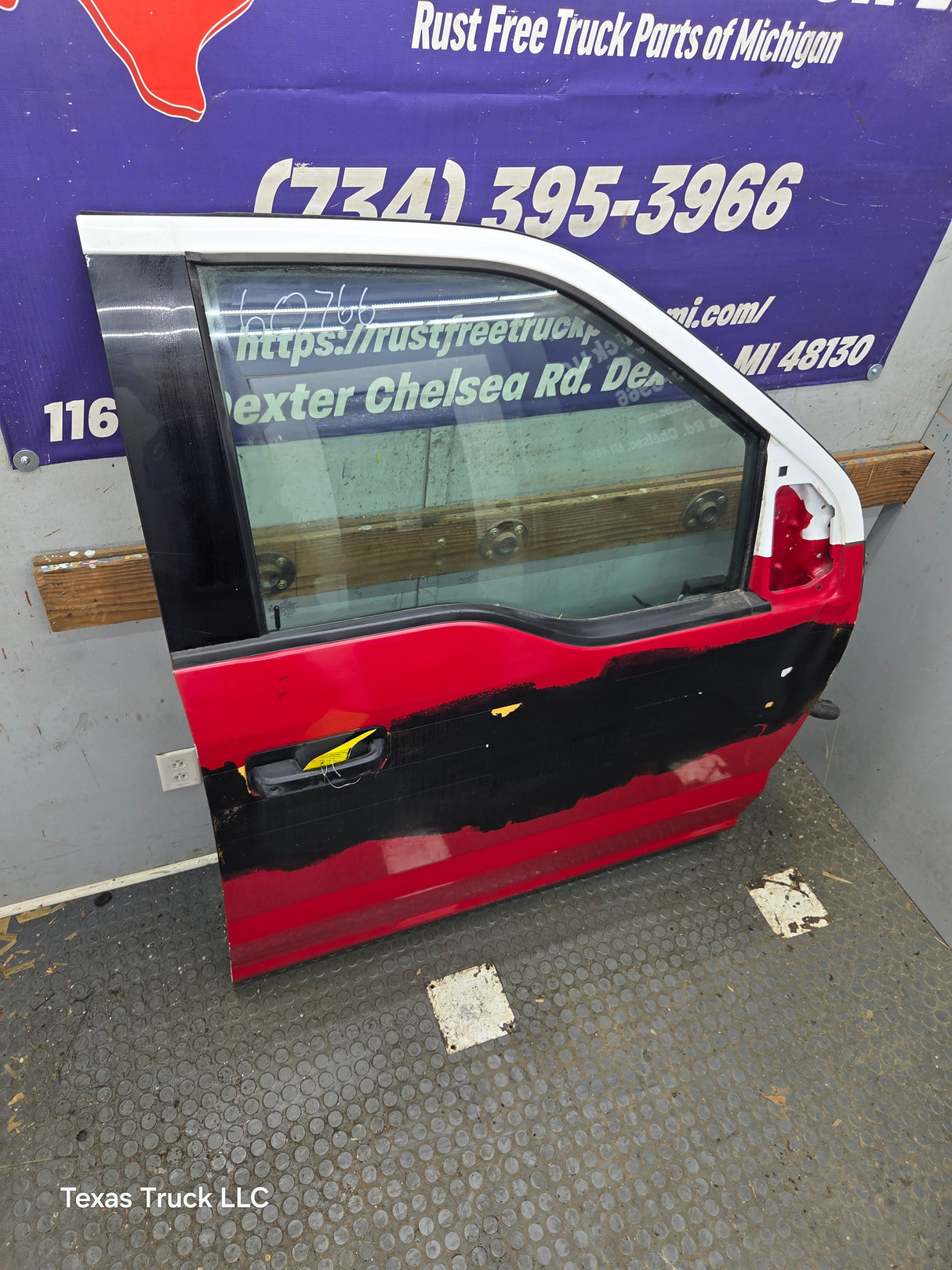 2015-2022 Ford F150 / Super Duty Passenger Side Front Door RH F250 F350 F450 F550