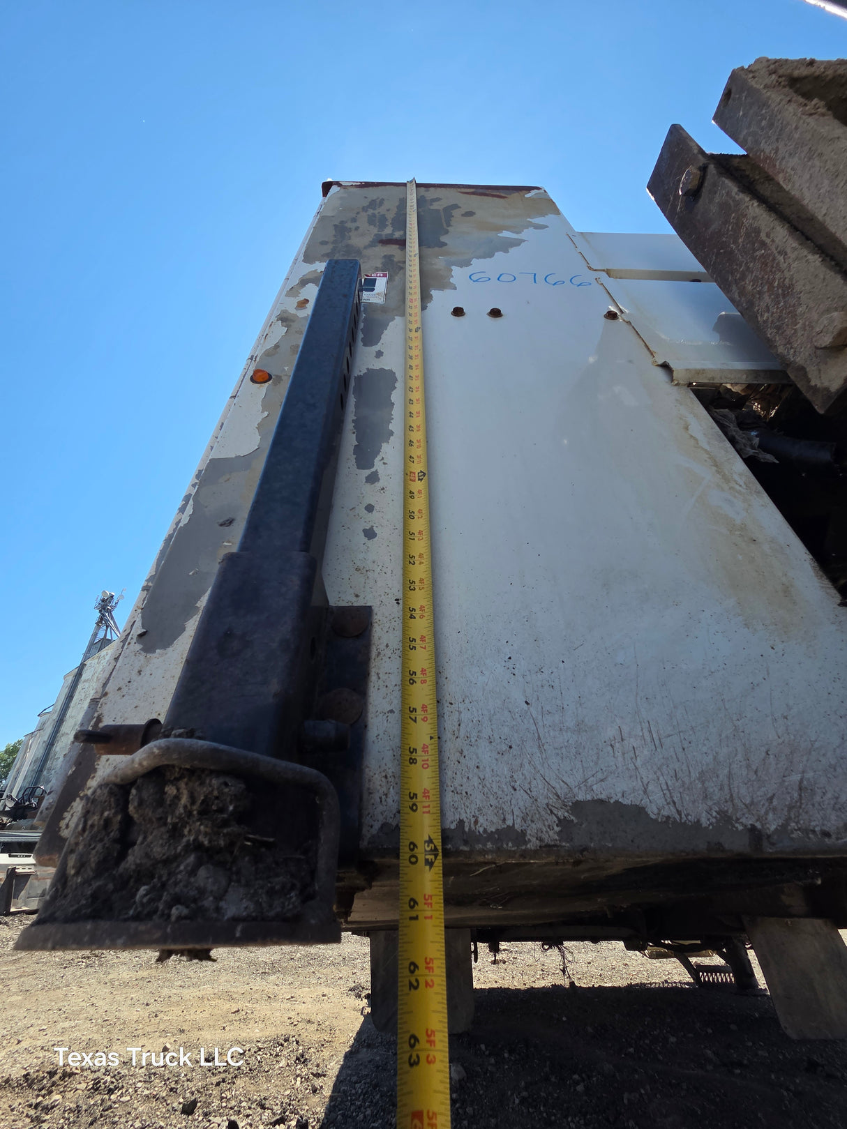 11' Steel Utility Crane Service Body For Dual Rear Wheel Utility Bed Universal