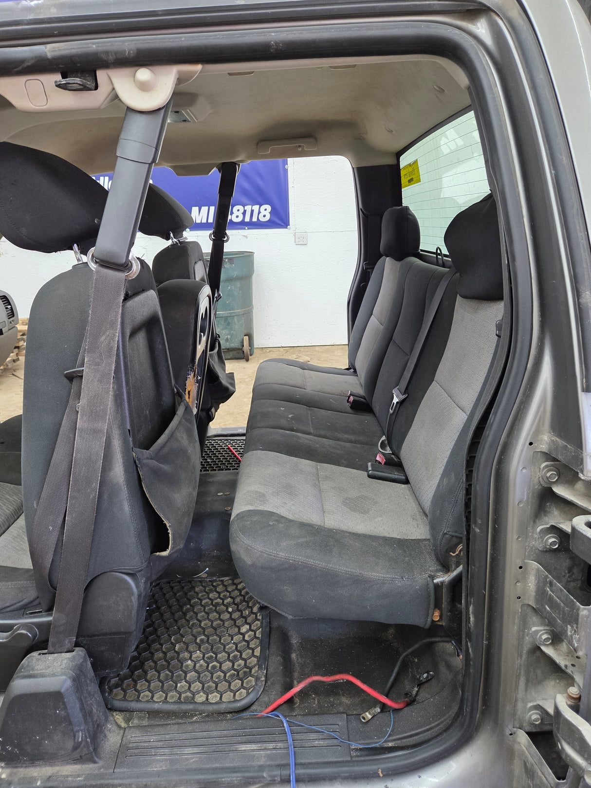 2007-2013 Chevrolet Silverado / GMC Sierra 1500 2500 3500 HD Extended Cab