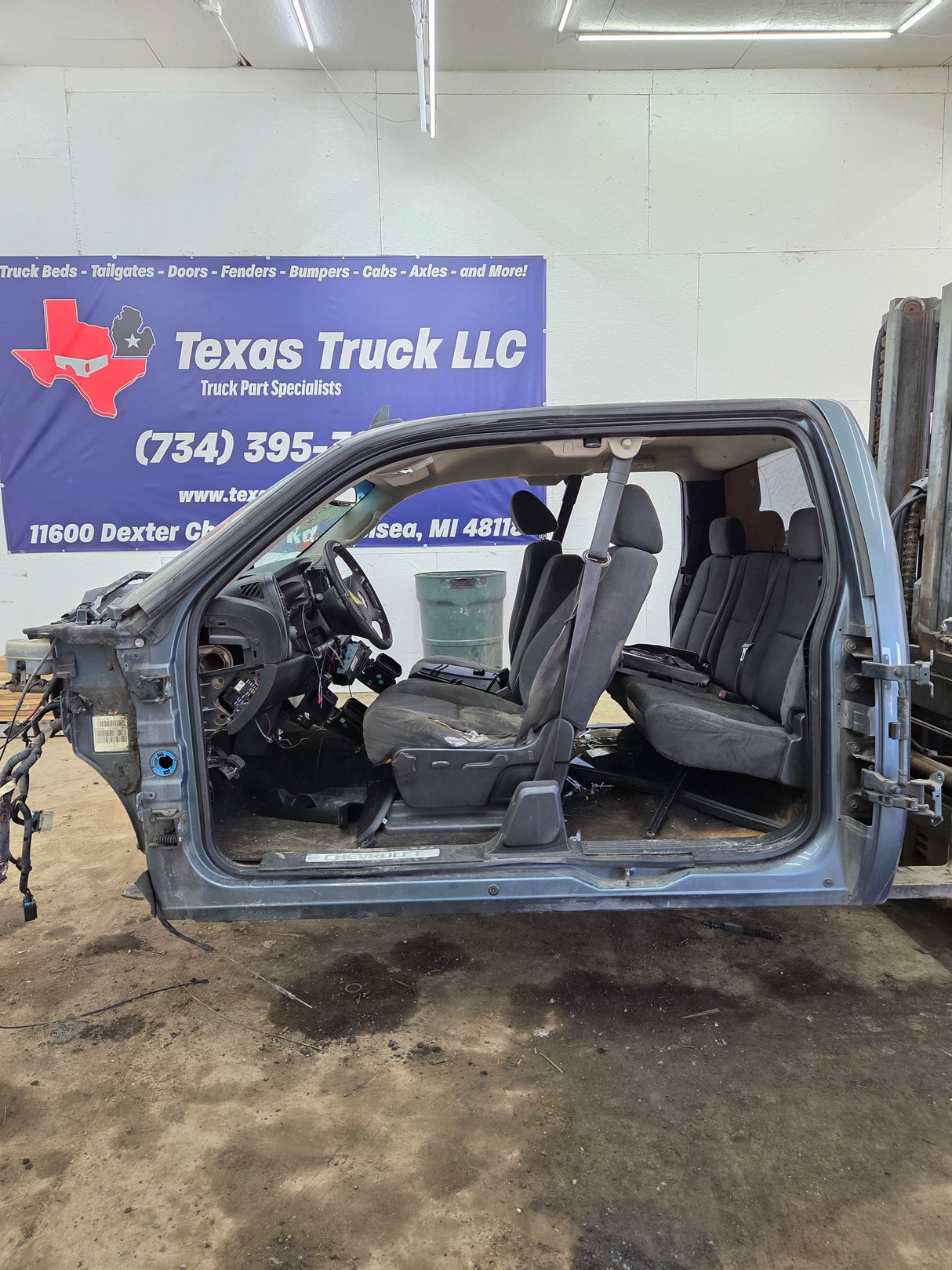 2007-2013 Chevrolet Silverado / GMC Sierra 1500 2500 3500 HD Extended Cab