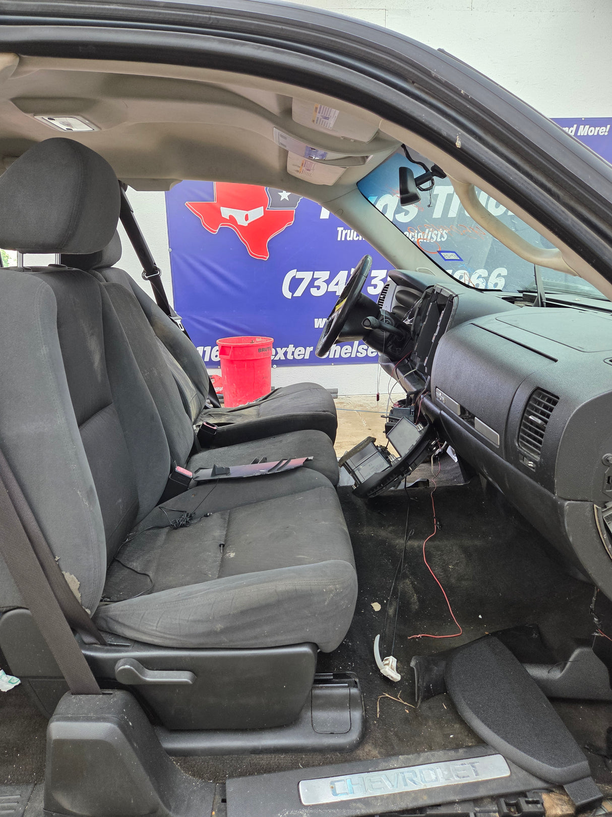 2007-2013 Chevrolet Silverado / GMC Sierra 1500 2500 3500 HD Extended Cab