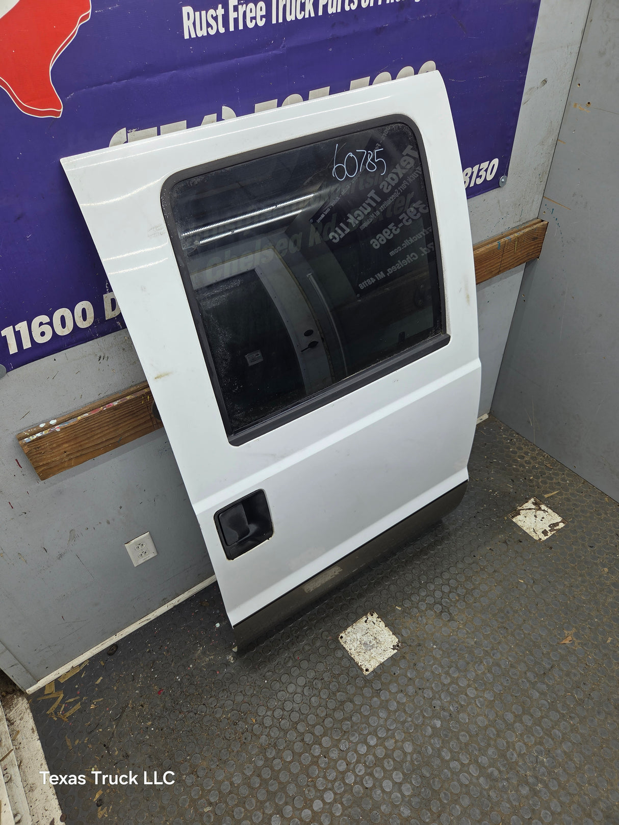 1999-2011 Ford Super Duty RH Passenger Side Rear Crew Cab Door F250 F350 F450 F550