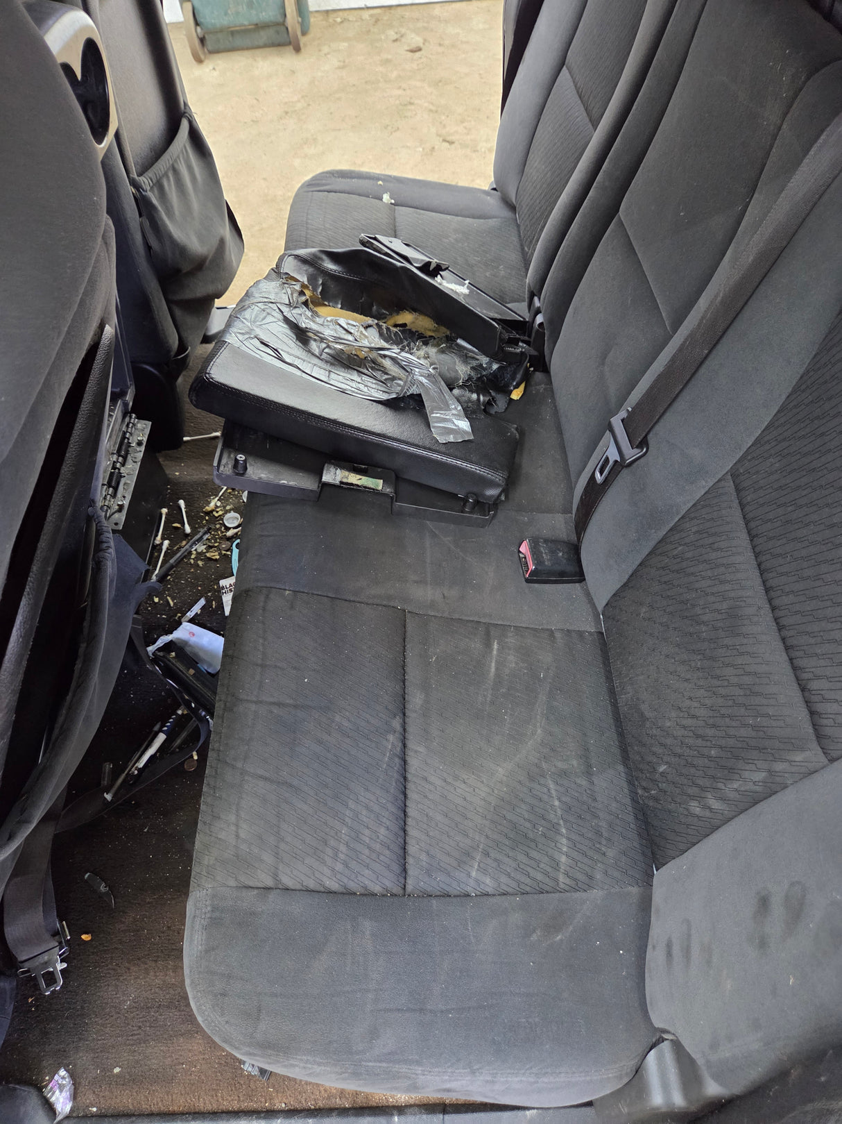 2007-2013 Chevrolet Silverado / GMC Sierra 1500 2500 3500 HD Extended Cab