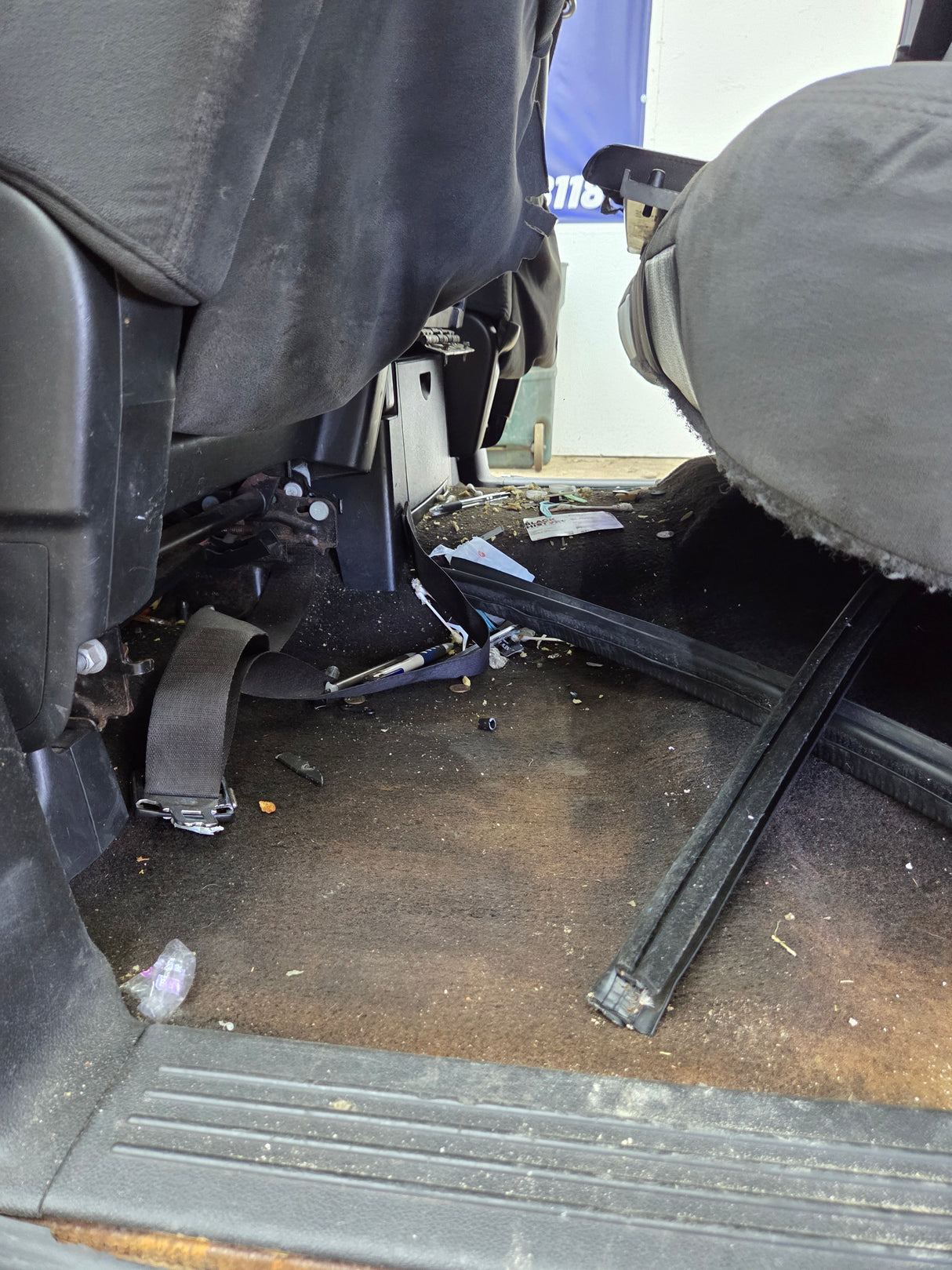 2007-2013 Chevrolet Silverado / GMC Sierra 1500 2500 3500 HD Extended Cab