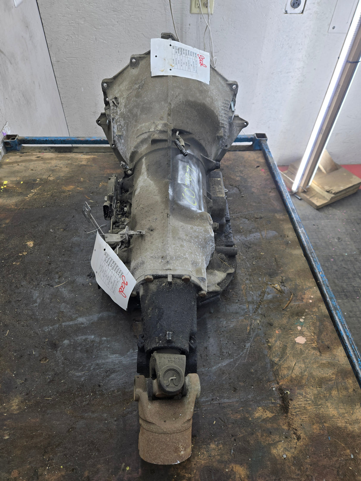 2000-2006 Chevrolet GMC 6.0L 4L80E 2wd AUTOMATIC TRANSMISSION 2500HD 3500HD