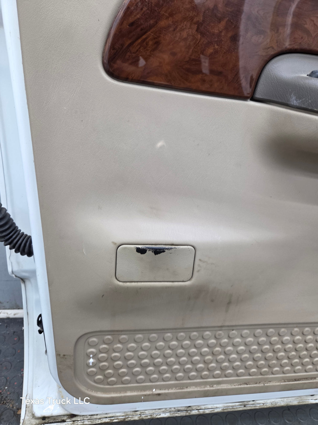 1999-2011 Ford Super Duty RH Passenger Side Rear Crew Cab Door F250 F350 F450 F550