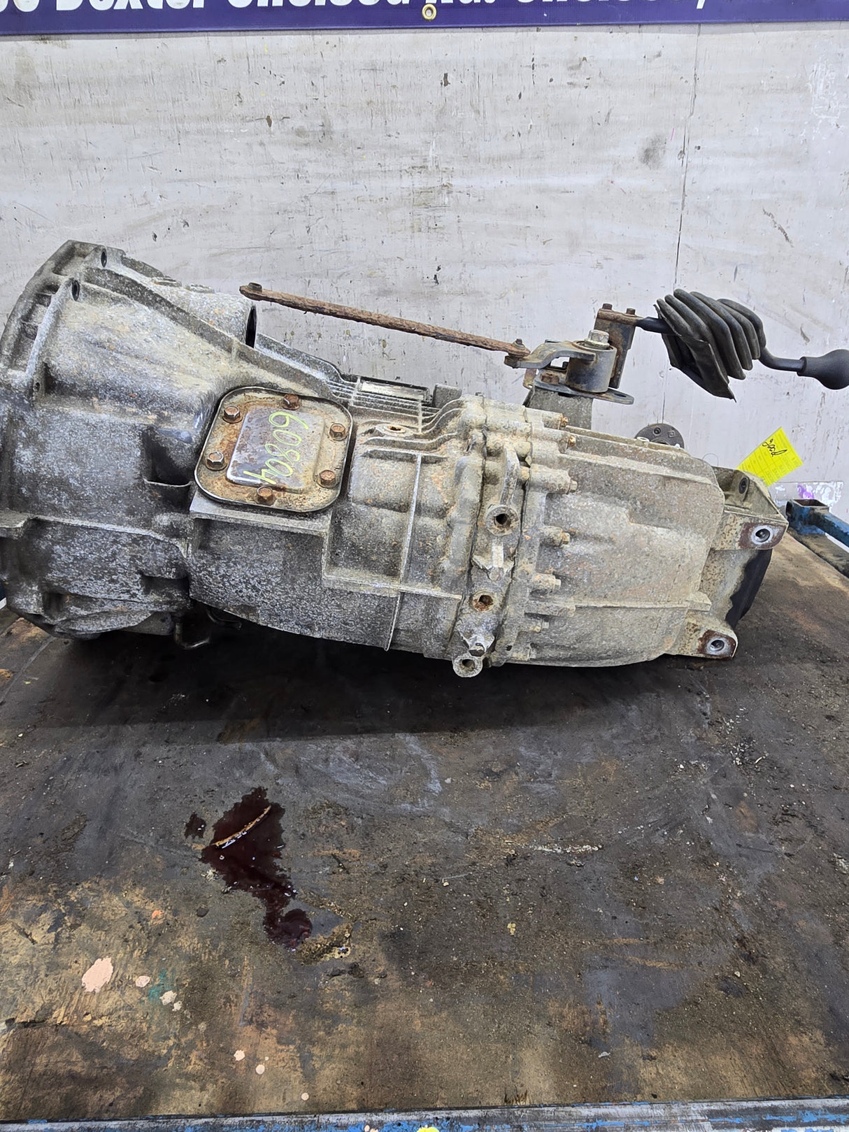 2003-2010 Ford Super Duty V10 6.8L 5.4L 4x4 ZF6 manual transmission 4wd F250 F350 F450 F550 122K MILES