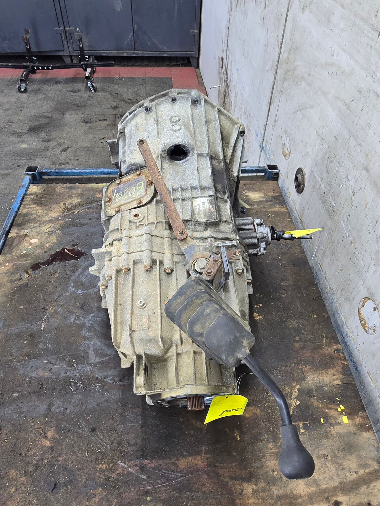 2003-2010 Ford Super Duty V10 6.8L 5.4L 4x4 ZF6 manual transmission 4wd F250 F350 F450 F550 122K MILES