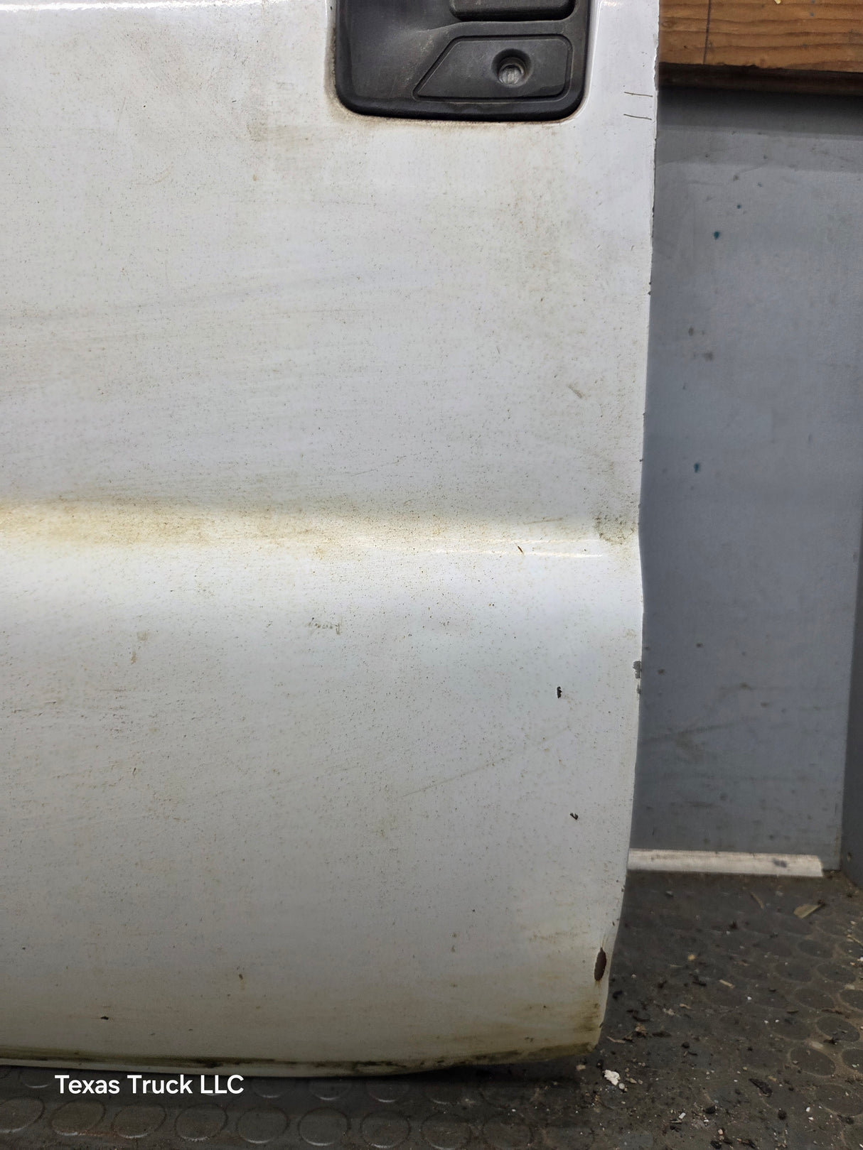 1999-2011 Ford Super Duty LH Driver Side Front Door F250 F350 F450 F550