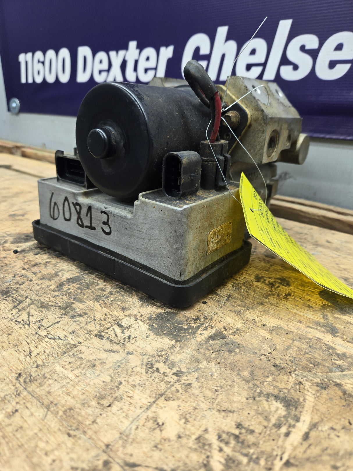 1994 Chevrolet Silverado C1500 ABS Pump Module Control Assembly