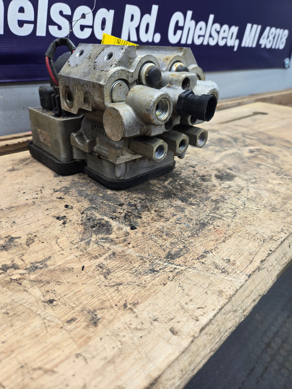 1994 Chevrolet Silverado C1500 ABS Pump Module Control Assembly
