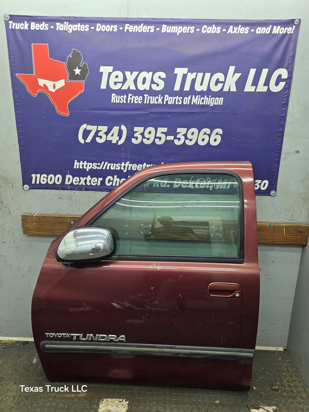 2000-2006 Toyota Tundra Front Left Hand Driver Side 1st Gen Door