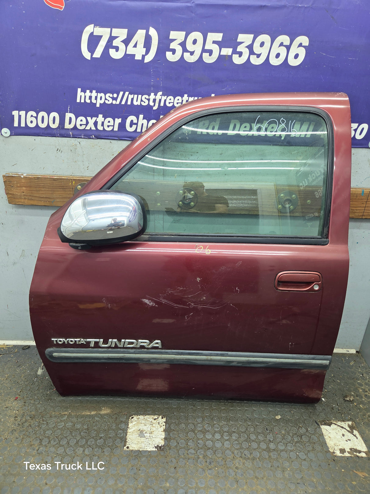 2000-2006 Toyota Tundra Front Left Hand Driver Side 1st Gen Door