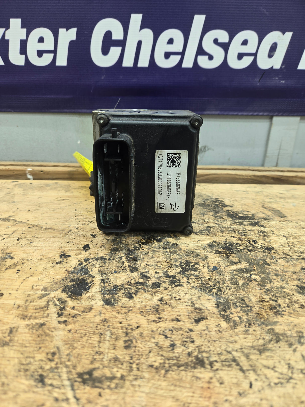 2007-2010 Chevrolet Silverado 2500 3500 6.6L ABS Pump Module - 25802683