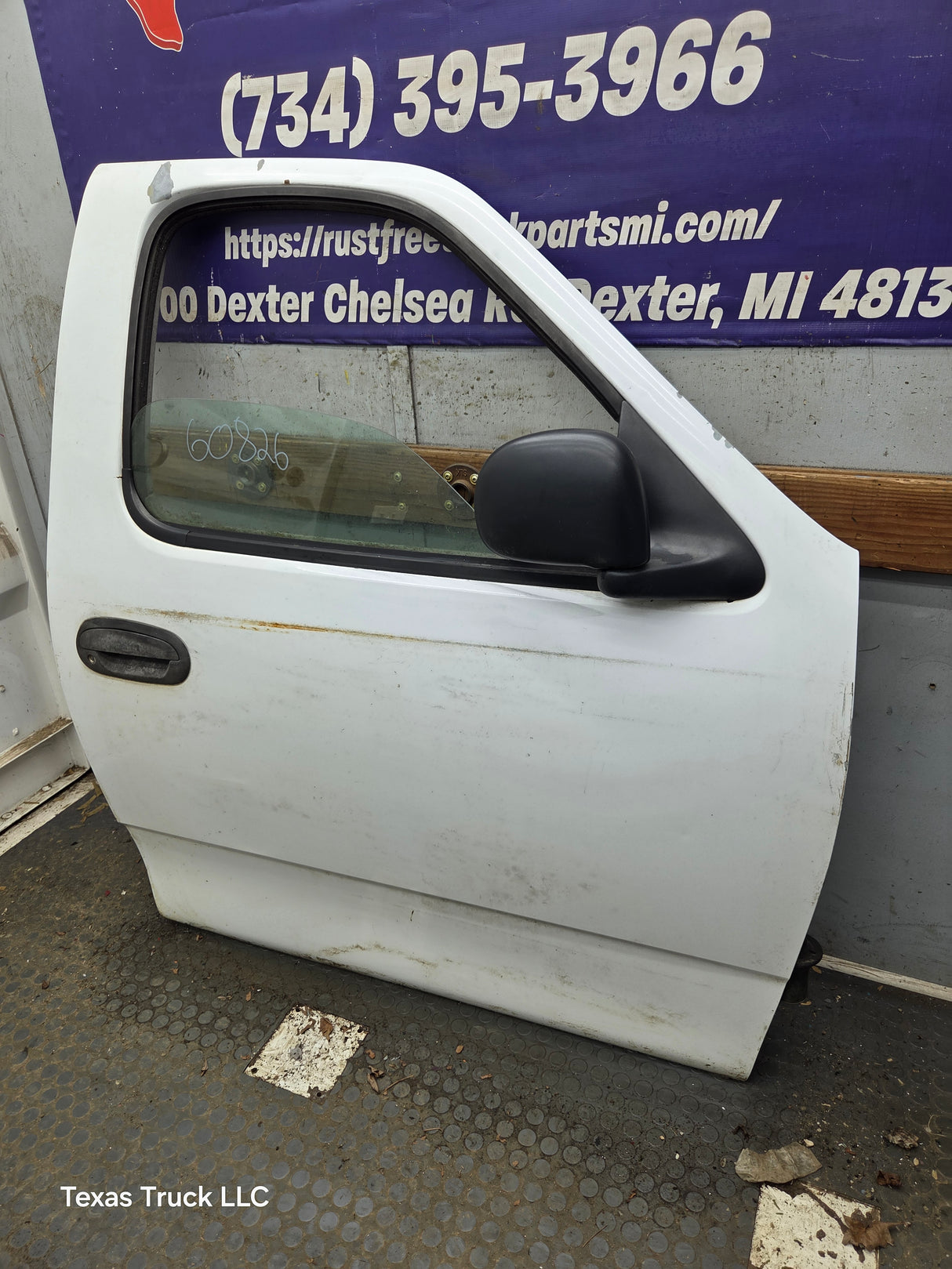 1997-2003 Ford F150 Extended / Regular Cab Passenger Side RH Front Door