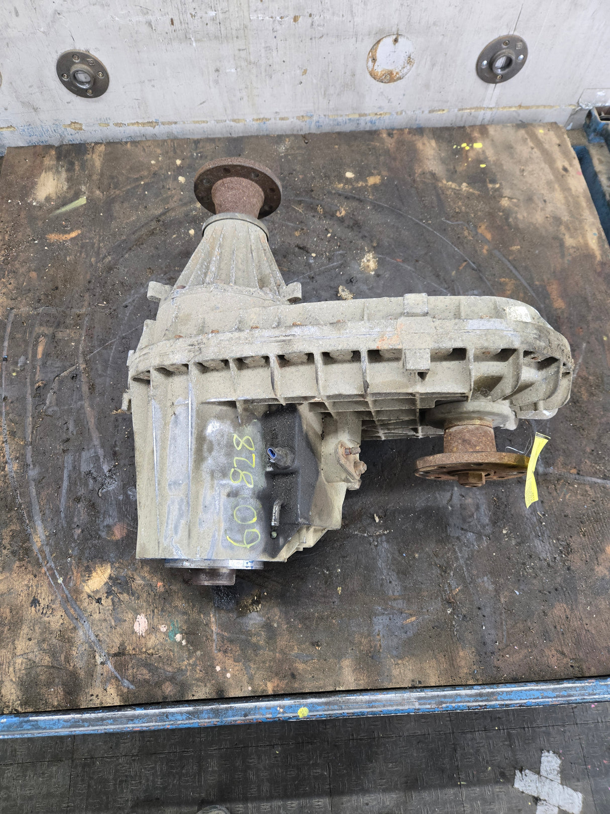 2003-2008 Ford ZF6 manual transmission Floor shift 271-F transfer case 122K MILES