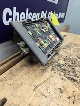 2007-2009 Chevrolet Silverado / GMC Sierra 1500 2500 3500 Engine Bay Fuse Box