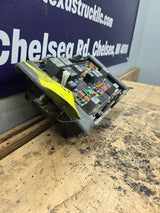 2007-2009 Chevrolet Silverado / GMC Sierra 1500 2500 3500 Engine Bay Fuse Box