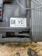 2007-2009 Chevrolet Silverado / GMC Sierra 2500 3500 Duramax Engine Bay Fuse Box - 15910898