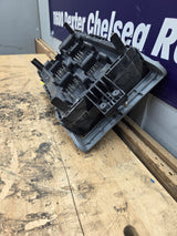2007-2009 Chevrolet Silverado / GMC Sierra 2500 3500 Duramax Engine Bay Fuse Box - 15910898