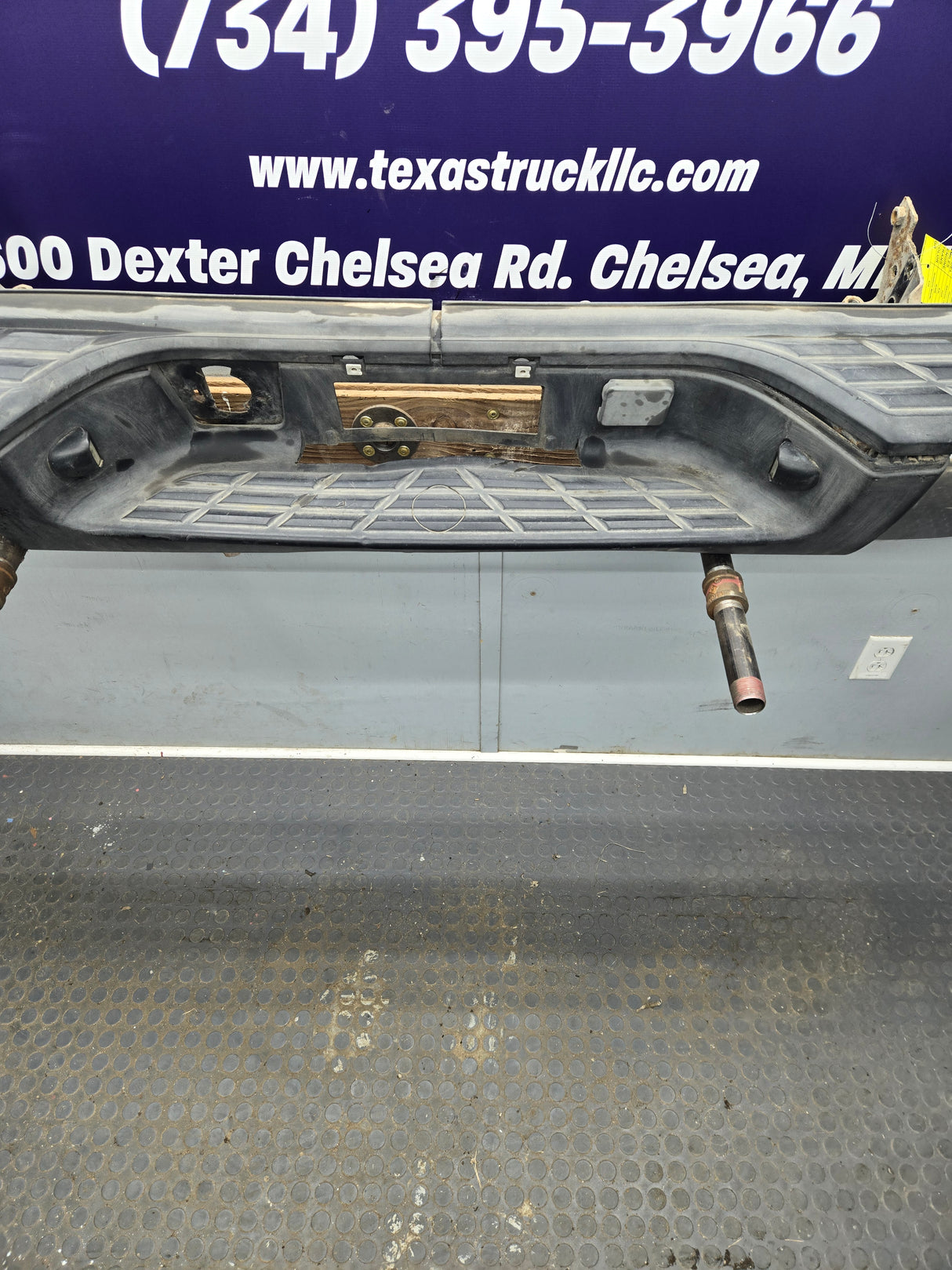 2007-2010 Chevrolet Silverado / GMC Sierra 1500 Rear Bumper