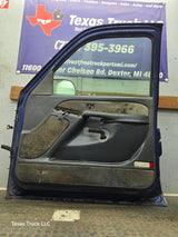 1999-2006 Chevrolet Silverado / GMC Sierra 1500 2500 3500 HD Front Passenger side Door RH
