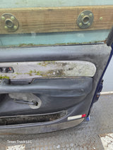 1999-2006 Chevrolet Silverado / GMC Sierra 1500 2500 3500 HD Front Passenger side Door RH