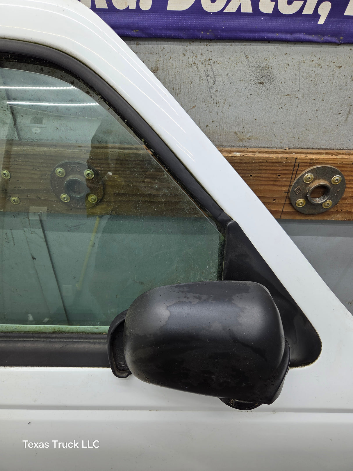 1993-2002 Ford Ranger Passenger Side Front Right Hand Door