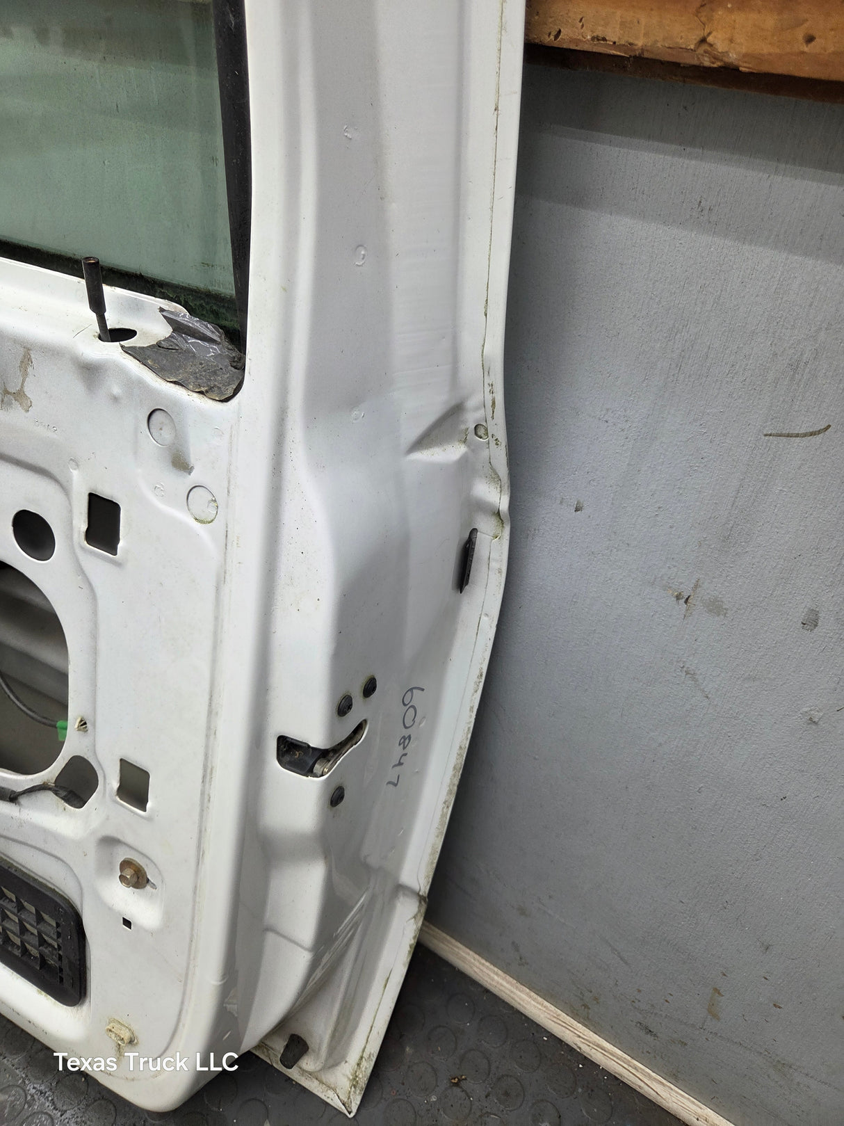 1993-2002 Ford Ranger Passenger Side Front Right Hand Door