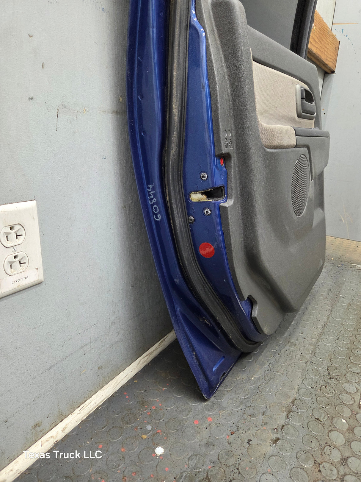 2004-2012 Chevrolet Colorado / GMC Canyon Passenger Side Rear Crew Cab Door RH