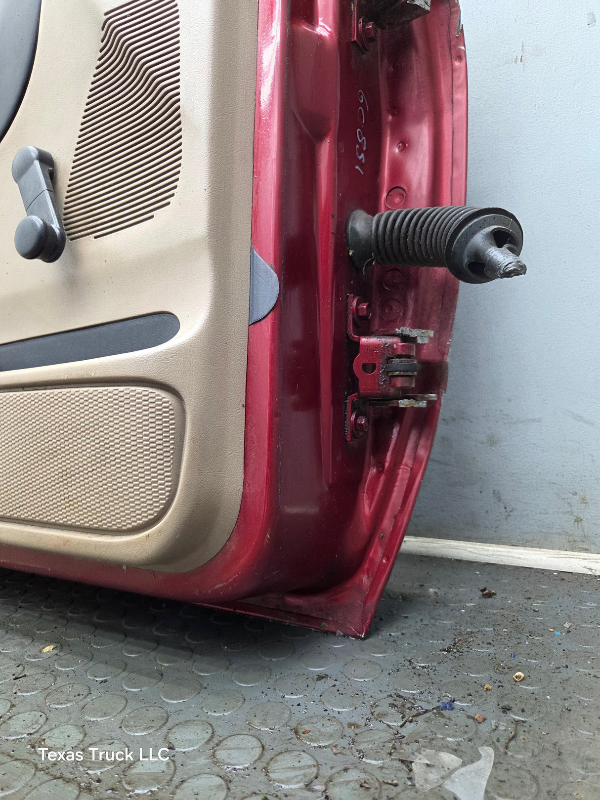 1993-2002 Ford Ranger Driver Side Front Left Hand Door