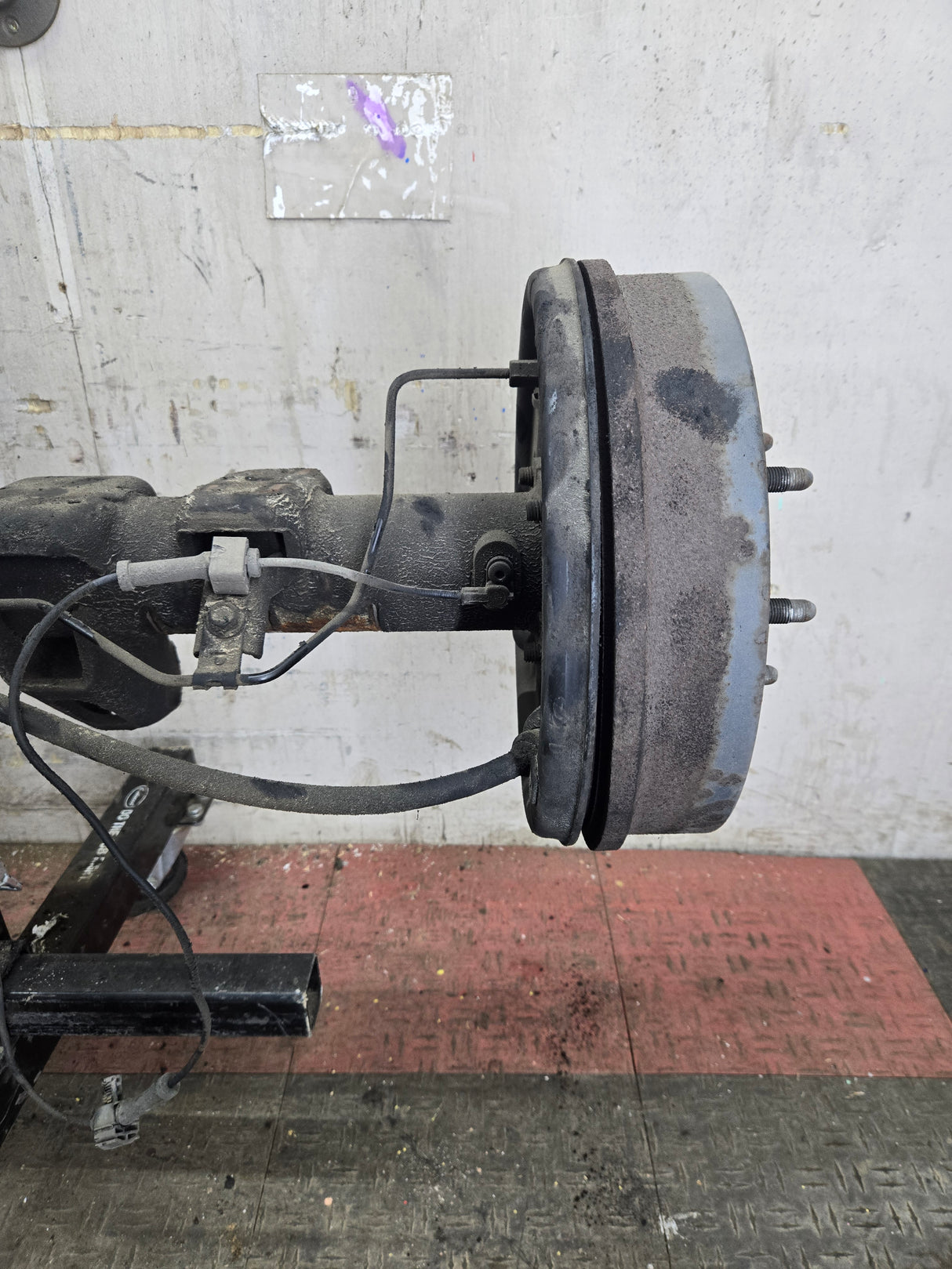 2009-2013 Chevrolet Silverado GMC Sierra 1500 Rear Axle 8.6" 3.42 Gear Ratio