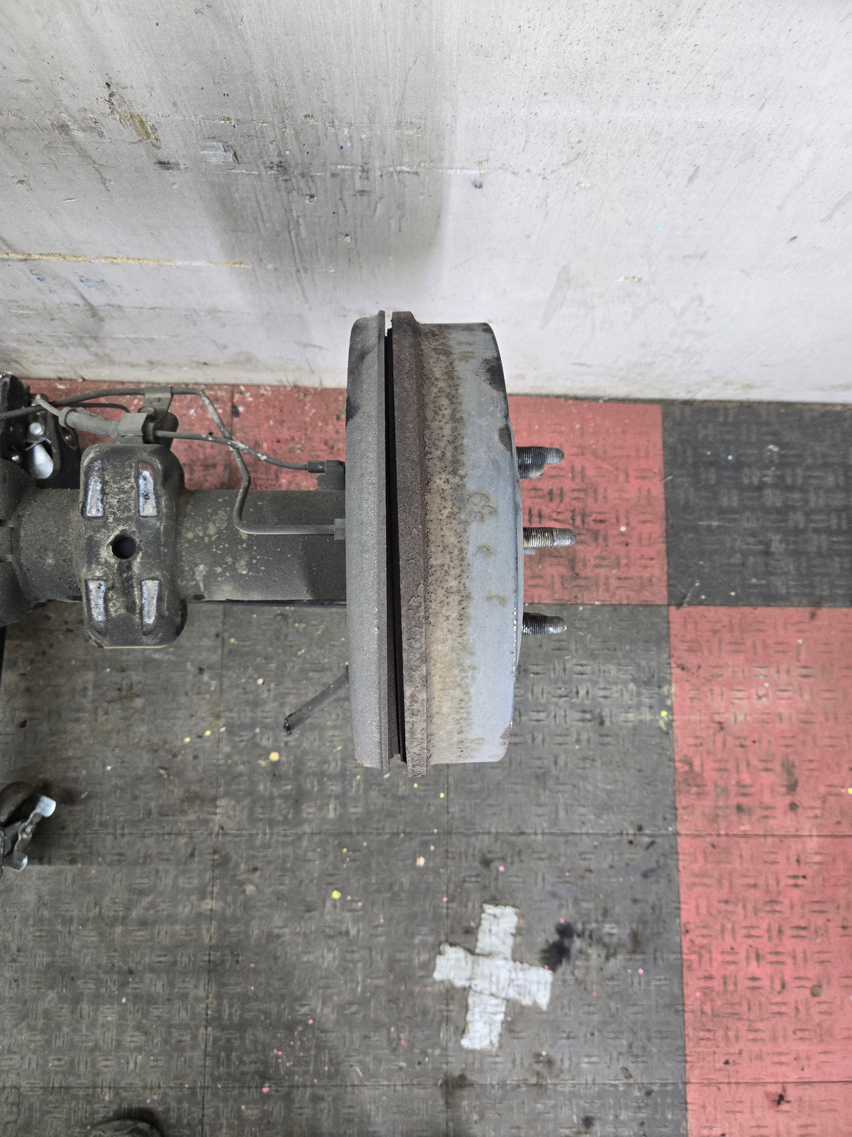 2009-2013 Chevrolet Silverado GMC Sierra 1500 Rear Axle 8.6" 3.42 Gear Ratio