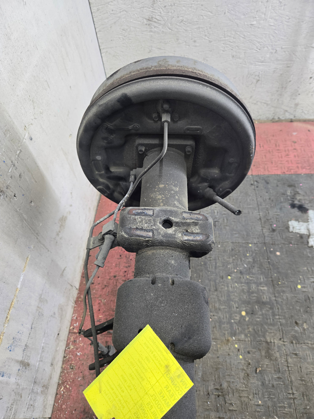 2009-2013 Chevrolet Silverado GMC Sierra 1500 Rear Axle 8.6" 3.42 Gear Ratio