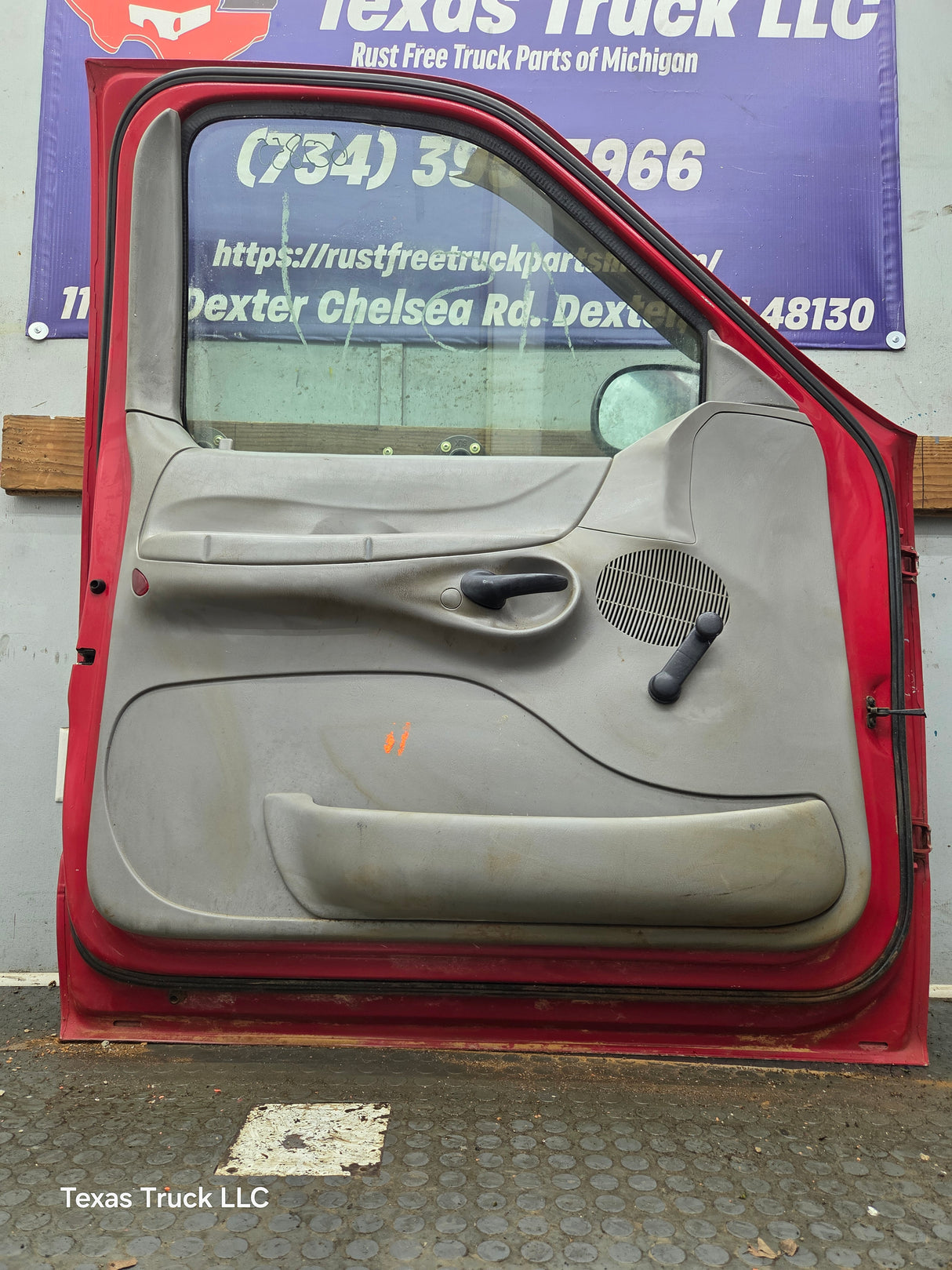 1997-2003 Ford F150 Extended / Regular Cab Driver Side LH Front Door