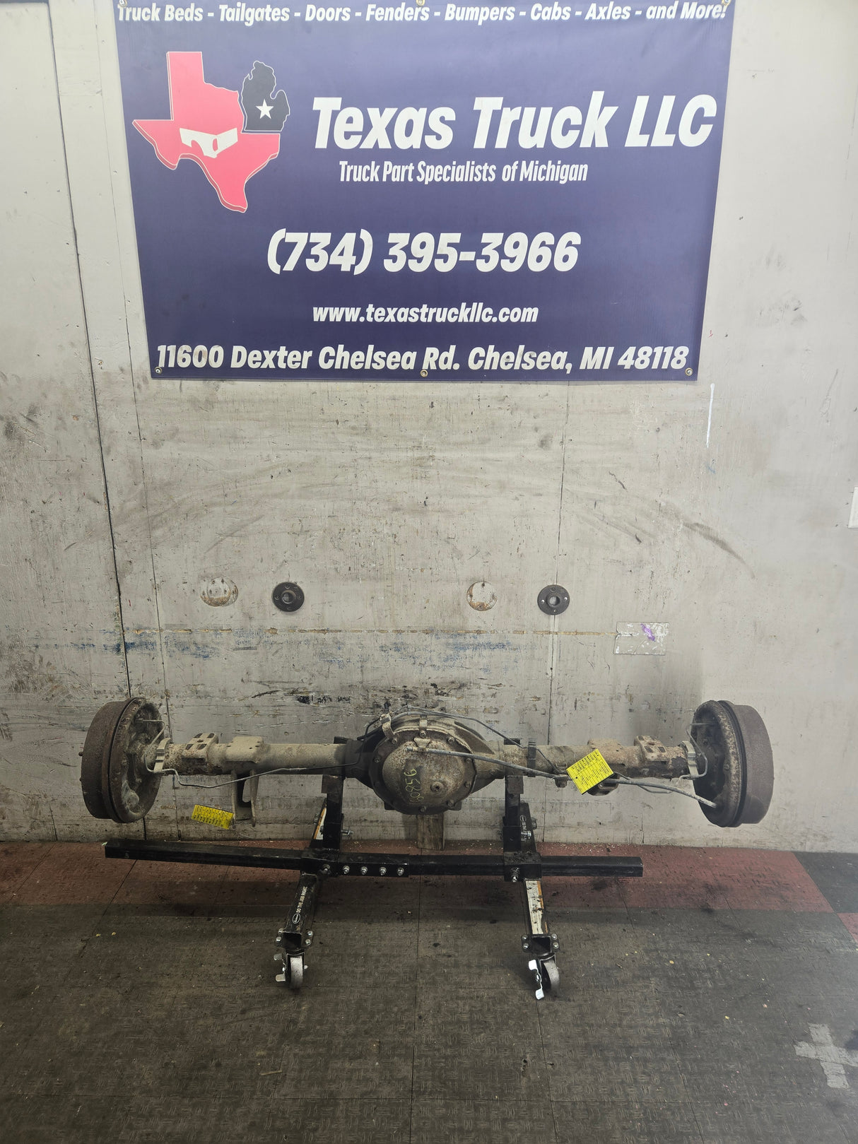 2005-2007 Chevrolet Silverado GMC Sierra 1500 3.23 Rear Axle