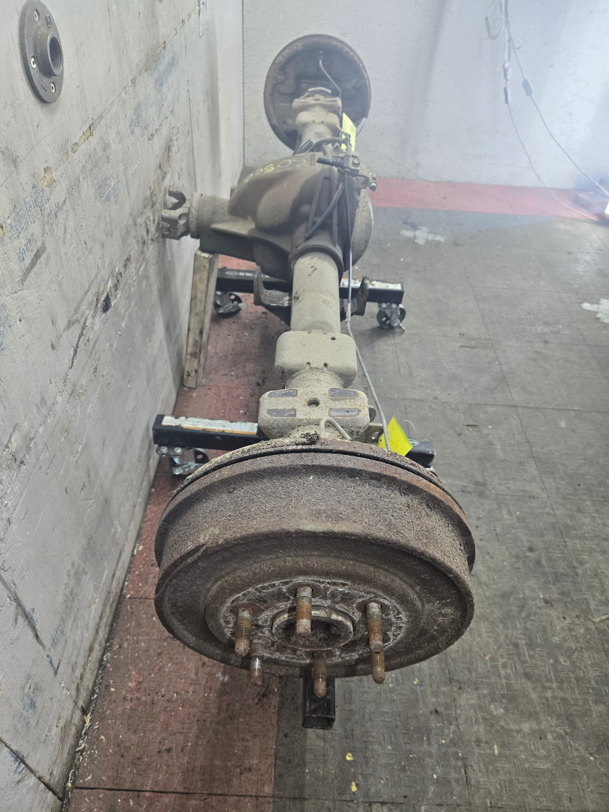 2005-2007 Chevrolet Silverado GMC Sierra 1500 3.23 Rear Axle