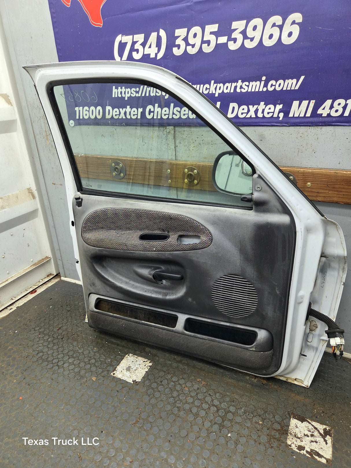 1994-2002 Dodge Ram 2nd Gen Quad Cab 4 Door Square Corner LH Driver Side Door