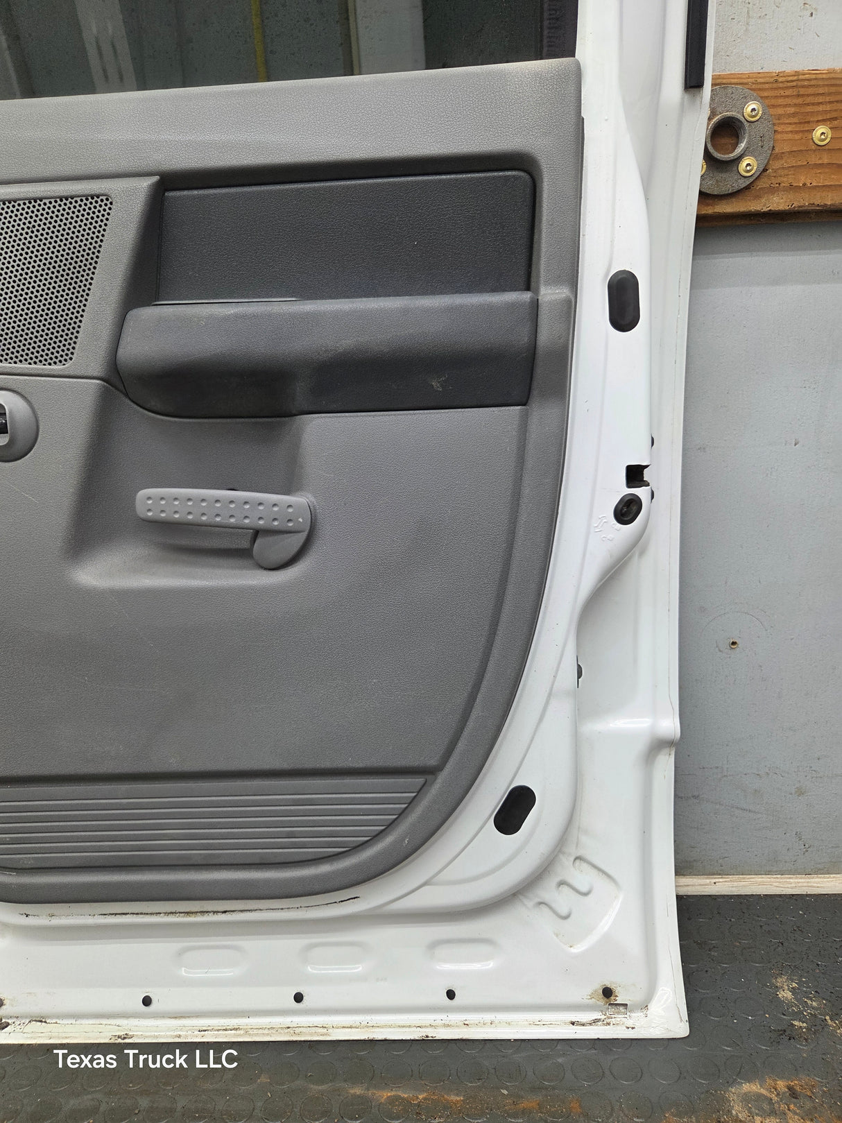 2003-2008 Dodge Ram 3rd Gen RH Passenger Side Rear Quad Cab Door 1500 2500 3500 4500 5500