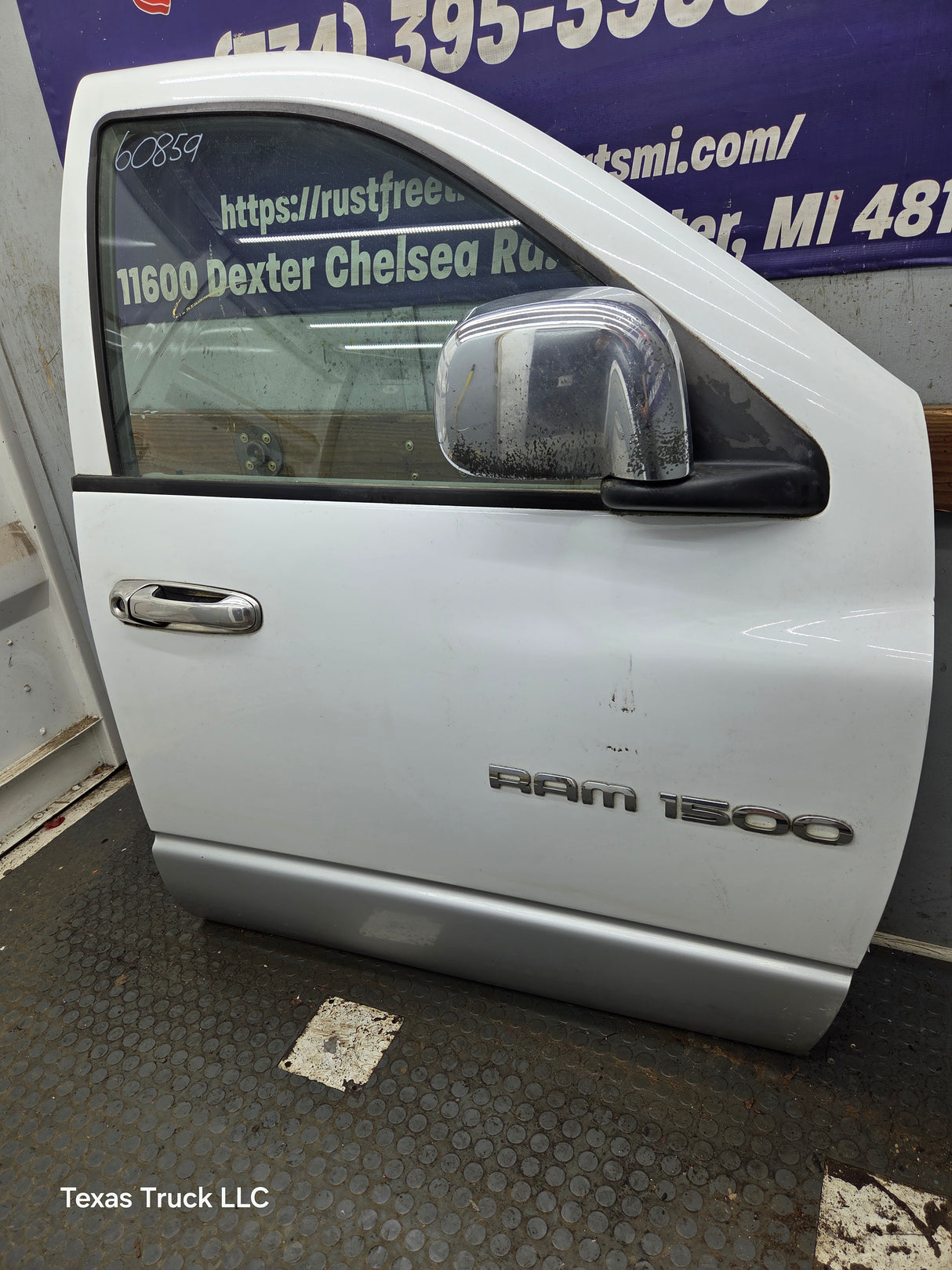 2003-2008 Dodge Ram 3rd Gen Passenger Side Front Quad Cab Crew Cab Door 1500 2500 3500 4500 5500