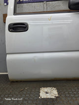 1999-2006 Chevrolet Silverado / GMC Sierra 1500 2500 3500 HD Front Passenger side Door RH