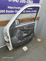 1999-2006 Chevrolet Silverado / GMC Sierra 1500 2500 3500 HD Front Passenger side Door RH