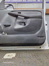 1999-2006 Chevrolet Silverado / GMC Sierra 1500 2500 3500 HD Front Passenger side Door RH