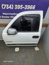 1999-2006 Chevrolet Silverado / GMC Sierra 1500 2500 3500 HD Front Driver Side Door LH