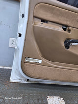 1999-2006 Chevrolet Silverado / GMC Sierra 1500 2500 3500 HD Front Driver Side Door LH