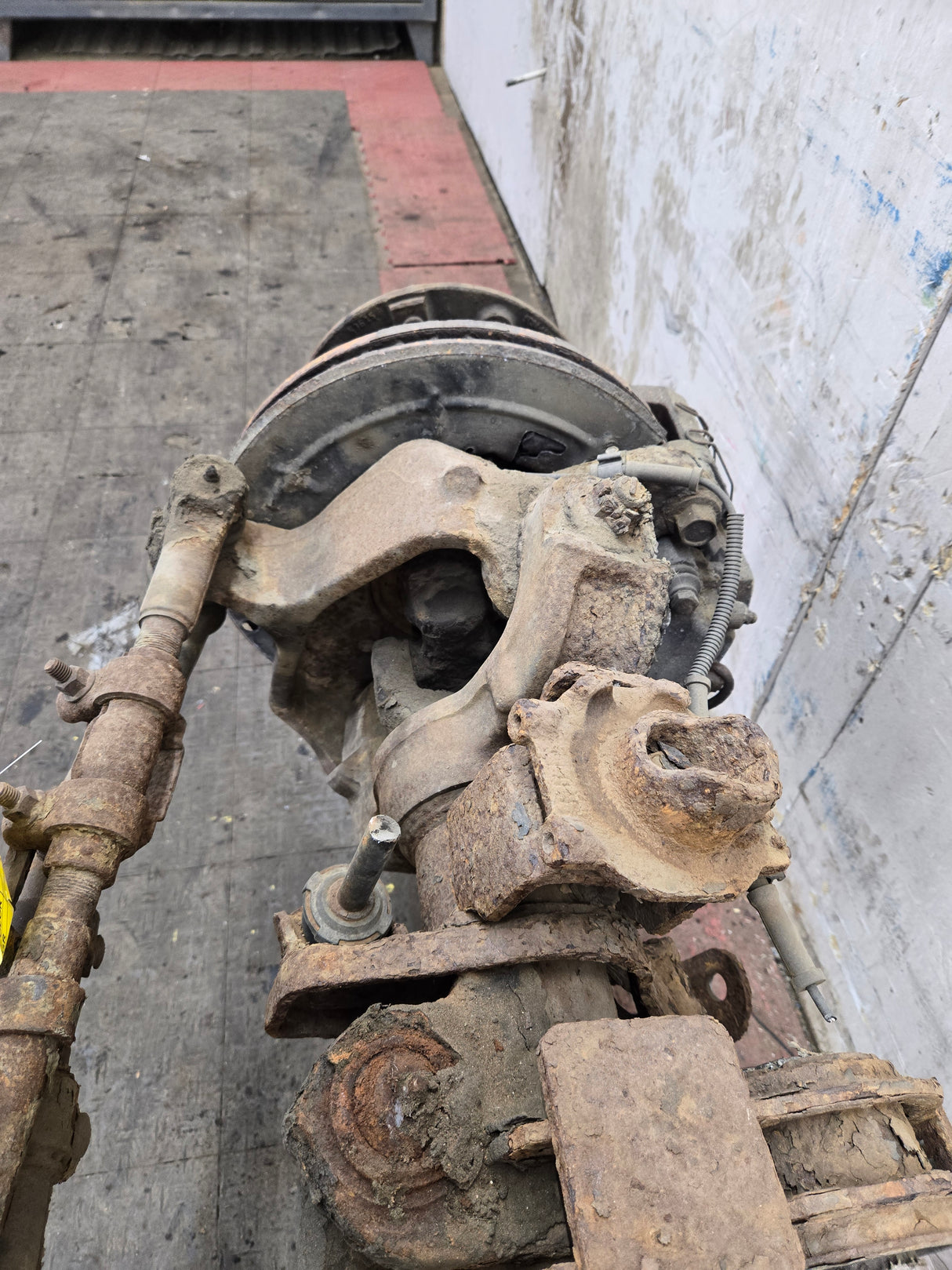 2005-2016 Ford F450 F550 Super Duty Front Axle 4.88 Gear Ratio DRW 10 Lug 122k miles
