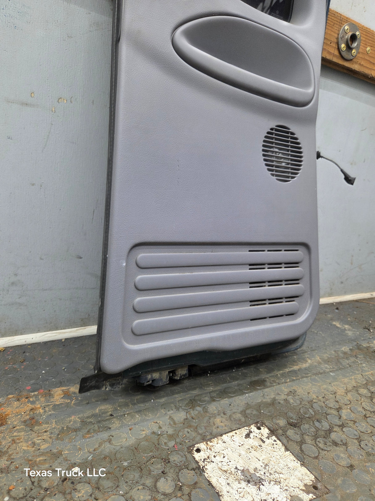 1994-2002 Dodge Ram 2nd Gen RH Passenger Side Rear Extended Cab Door 1500 2500 3500