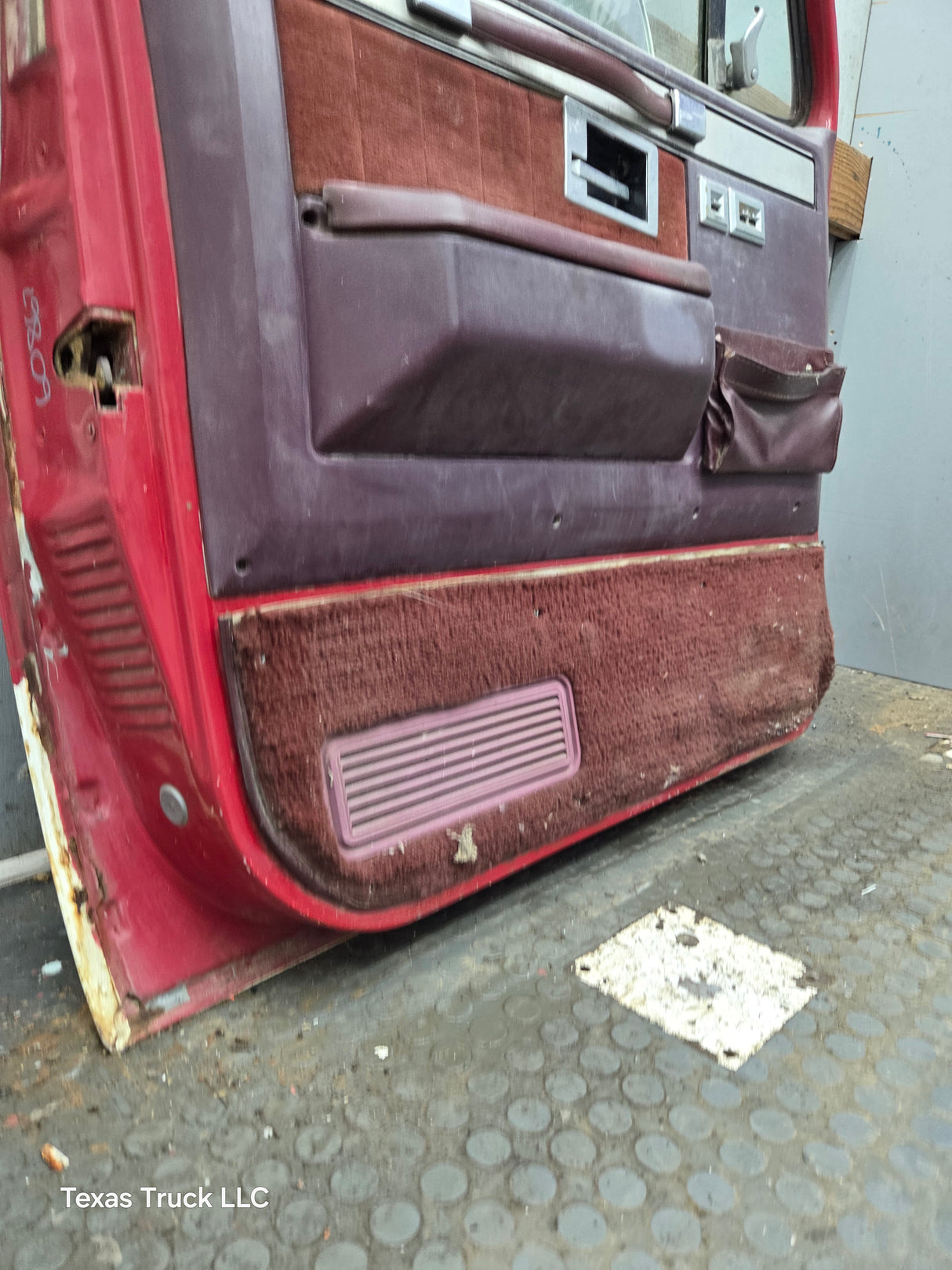 1973-1987 Chevrolet / GMC Square Body Front Drivers Side LH Door K / C Series